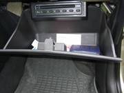 A toyota 6 CD-changer for use in the car in excellent condition